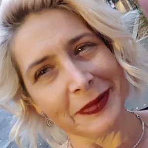 TaniaMinehan's avatar